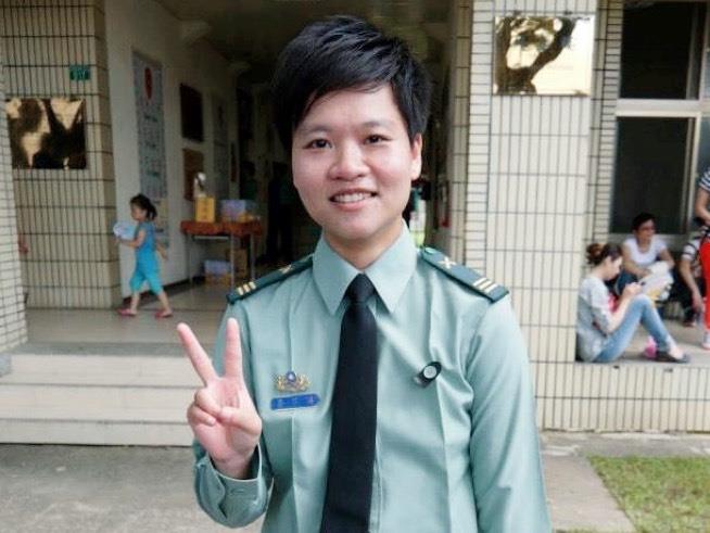 黃萍英小姐於軍中工作照片