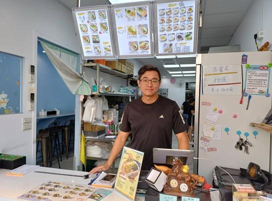 蔡員工作紀錄剪影。 （高雄市榮服處提供，115年4月17日攝）