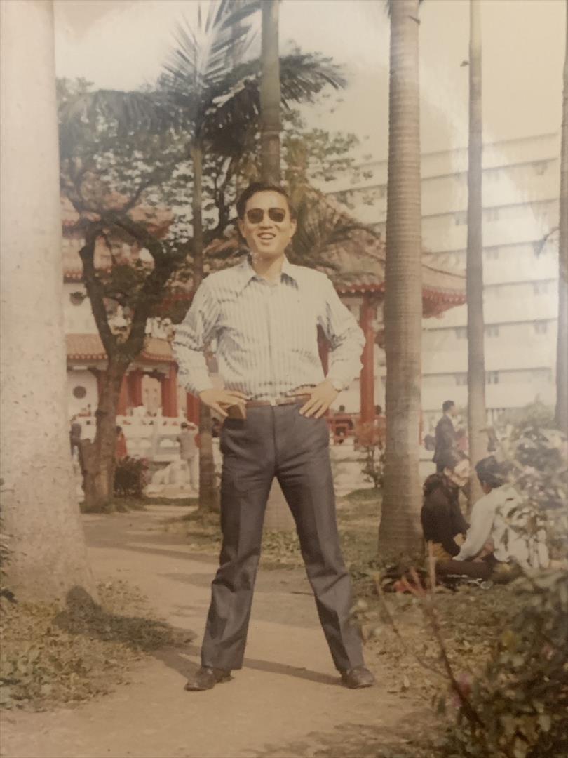 臺灣大學外文系夜間部時的生活照