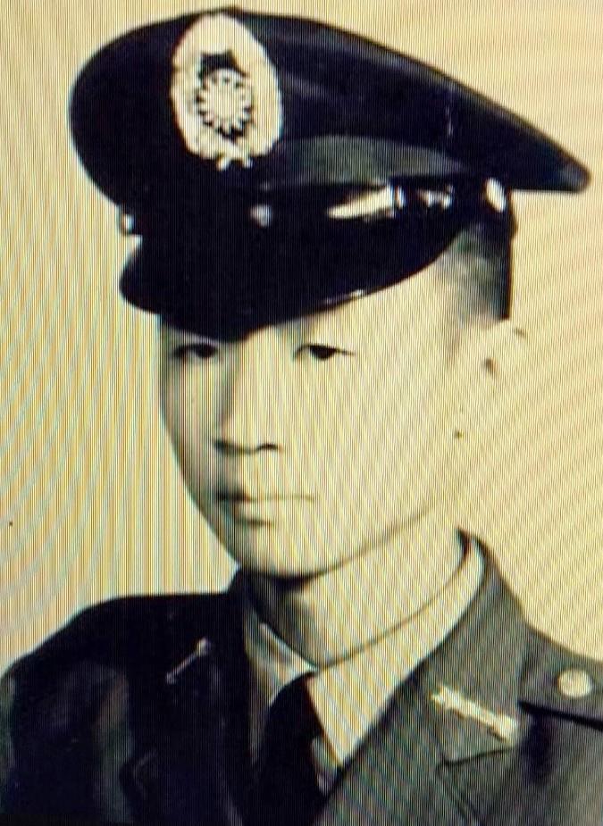 陸軍第一士官學校畢業照。