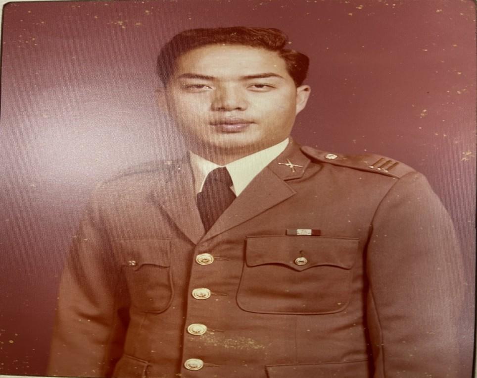 吳銘和擔任教官照