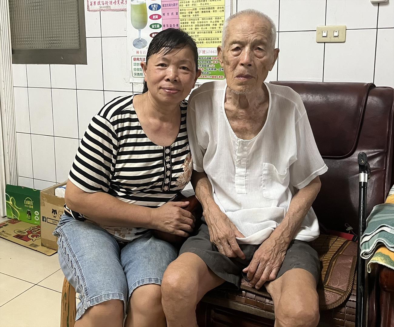 萬廣文先生伉儷生活合影