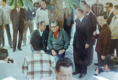總統蔣經國訪視花蓮榮家