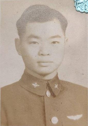 我的父親丁菊湘是捨命報國的黑蝙蝠烈士。