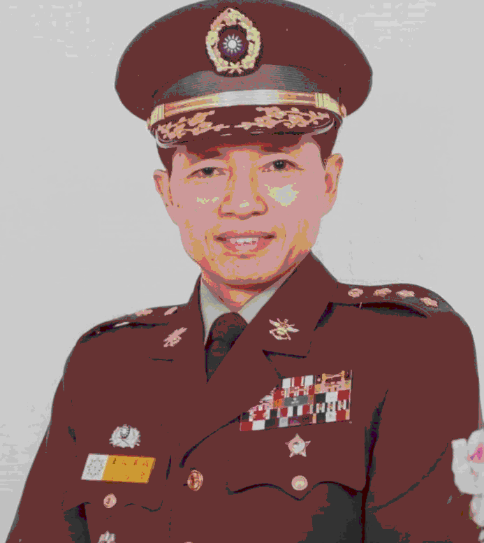 曹鴻慶年輕時任軍職照