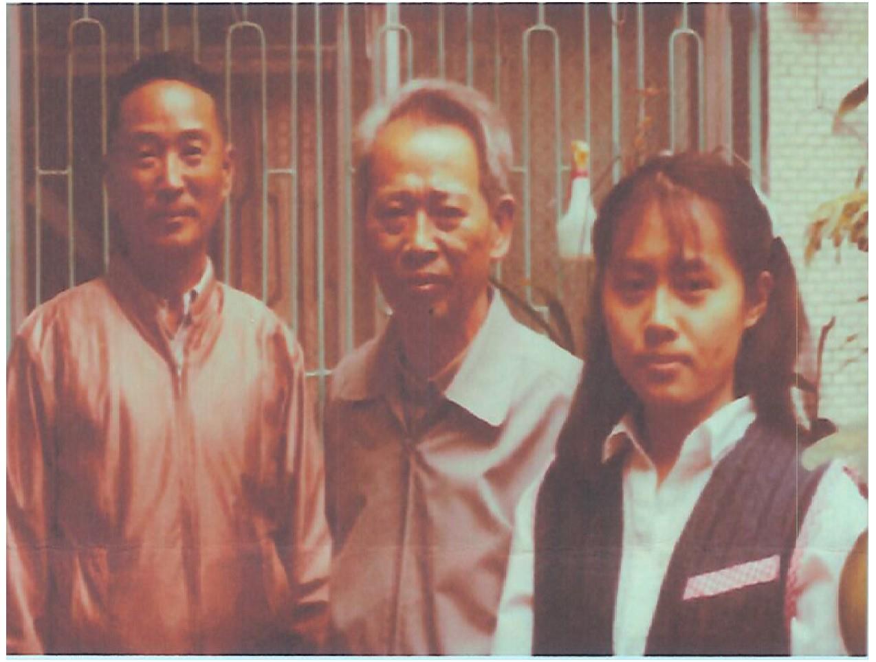 楊石如伯伯與友人合影