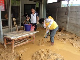 「蘇力颱風」災後協助榮民清理環境