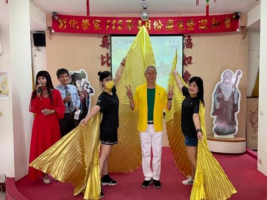 彰化榮家「樂活藝工隊｣～慶生會，李員超水準演出