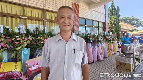 許修身生活照。