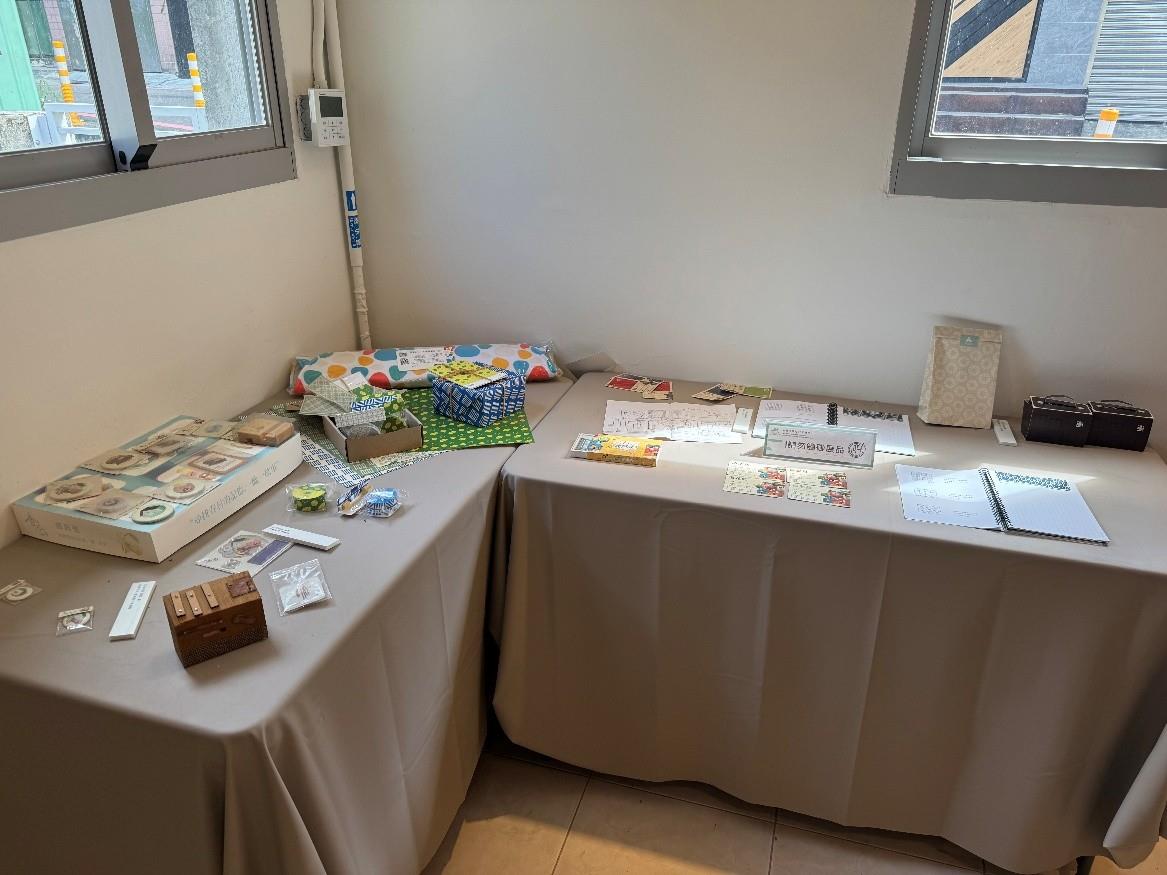 憲光二村眷村文化園區文創展品